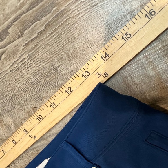 Lady Hagen Essentials Golf Shorts Navy Blue Size 2 Stretch Flat Front Pockets - Picture 3 of 8